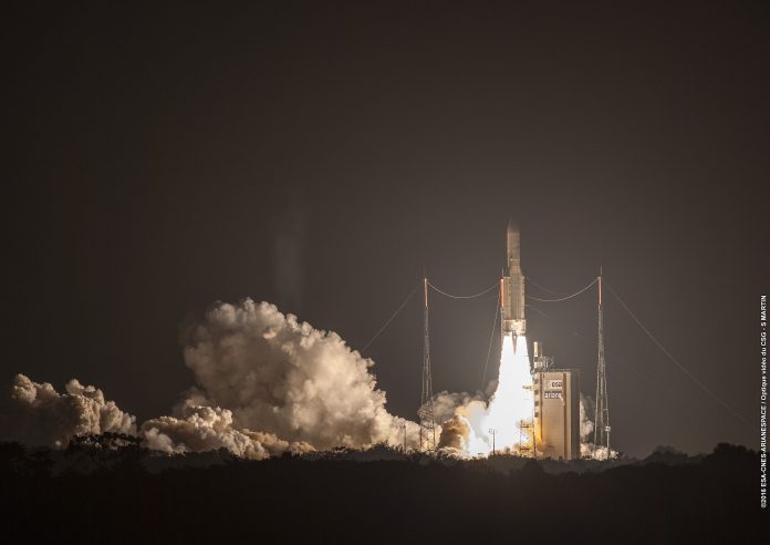 Décollage d'Ariane 5 VA232 VA232 Ariane double Intelsat