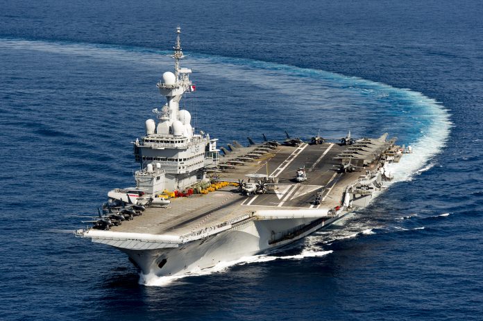PHOTEX DU PA CHARLES DE GAULLE TOUT RAFALE MARINE