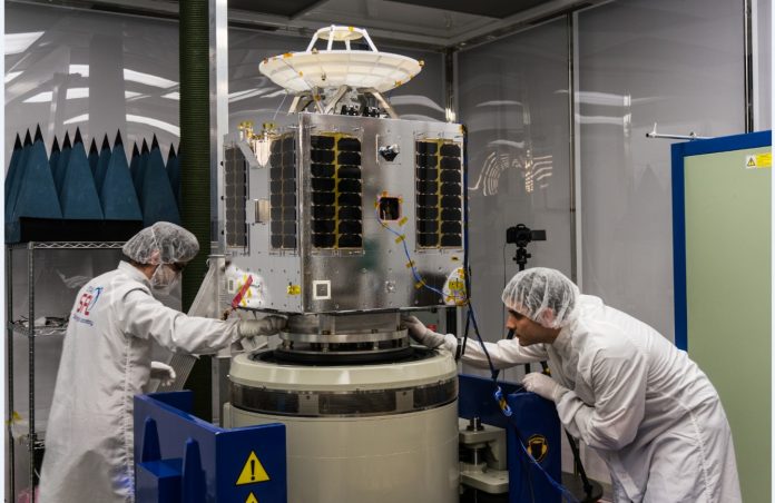 smallsat_telesat_launch_base