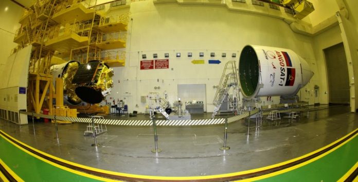 Angosat1-2