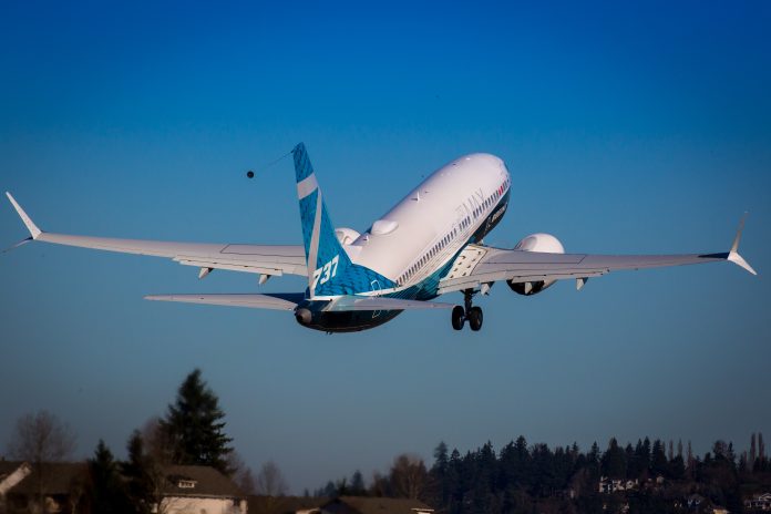 MAX7FFtakeoff 737 MAX7 Boeing