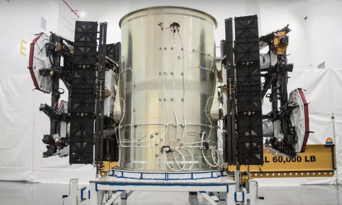 Starlink-test-satellites-SpaceX Starlink