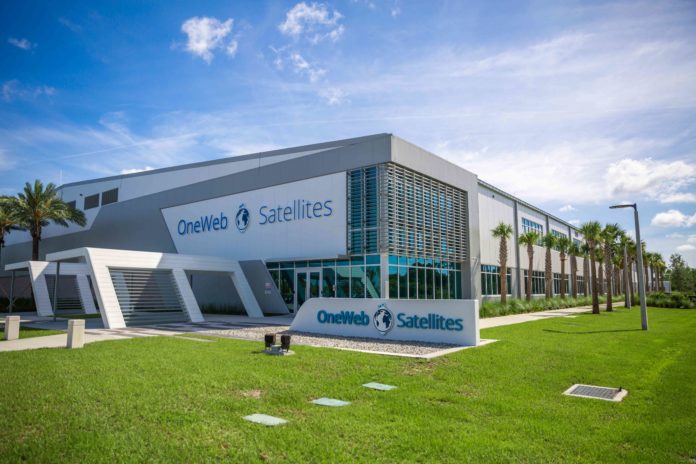 OWS FAL FL 20190722 Outside (c)OneWeb Satellites OneWeb Satellites