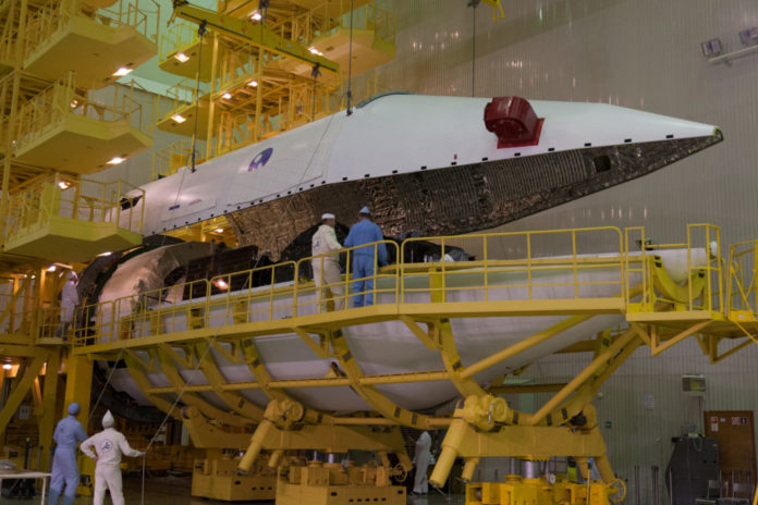 Topping-the-PLF-1-1024x683 Proton ILS Eutelsat 5 West B MEV