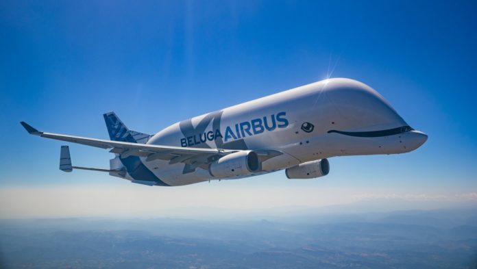 BelugaXL-First-Flight-Air-To-Air-074 Beluga XL