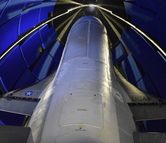 X-37B OTV-6 Transfert d'énergie