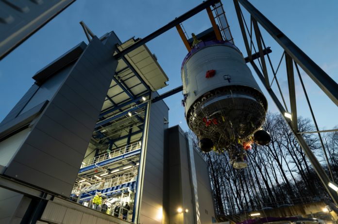 Puting the ULPM-HFM on Test bench P5.2 Ariane 6 ULPM HFM Lampoldshausen