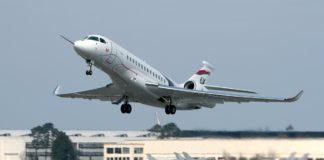 Premier vol du Falcon 6X