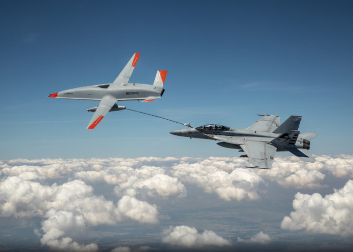 MQ-25_refueling_2 MQ-25 drone ravitaillement