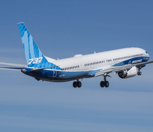 737 MAX10 737-10