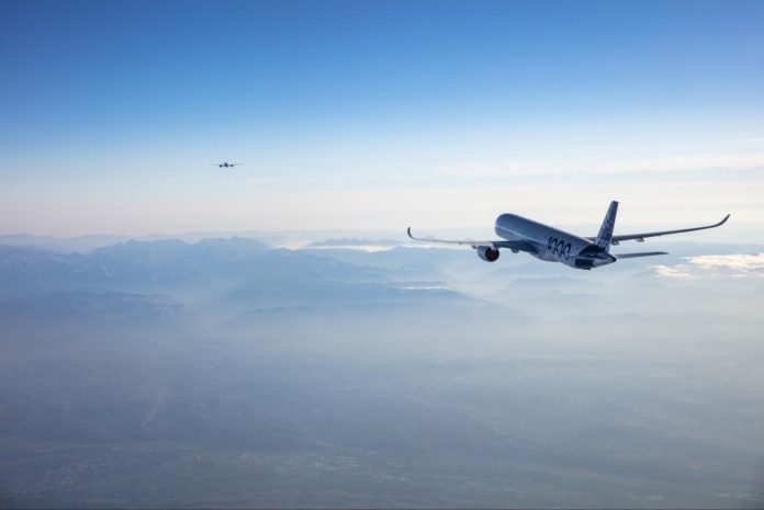 A350-1000 Fello Fly transatlantic flight Deux A350 se suivent