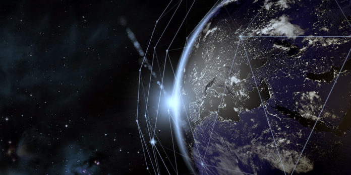 Earth View From Space With Global Communication Network Constellation clés quantiques