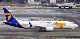 737 MAX8 MIAT Mongolian Airlines